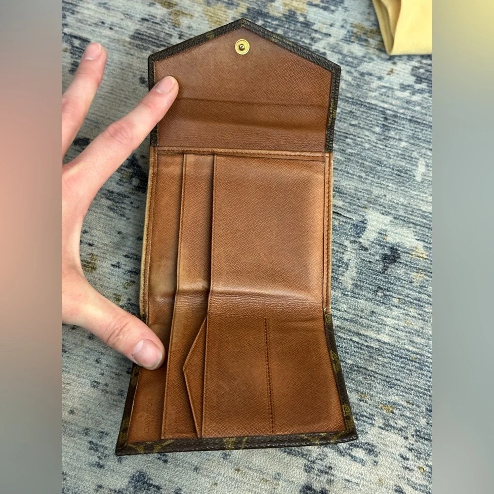 Louis Vuitton Monogram Monnaie Double Snap Wallet - Picture 6 of 16